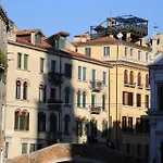 Casa Dei Cavalieri
